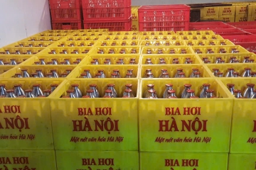 Bia Hà Nội – Hơi men của mùa, hương vị của ký ức.