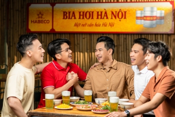 Bia Hơi Hà Nội Vỉa Hè – Trào Lưu Mới Khuấy Động Giới Trẻ Hiện Nay
